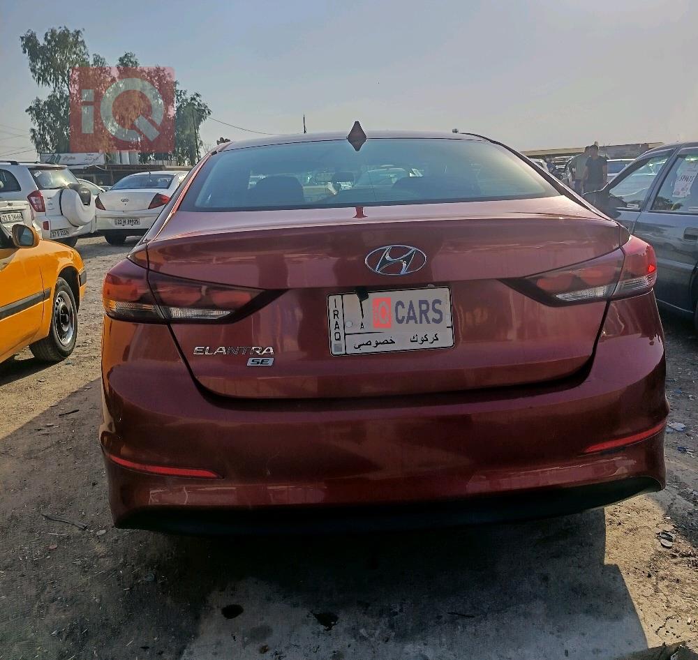 هیوندای ئەلەنترا